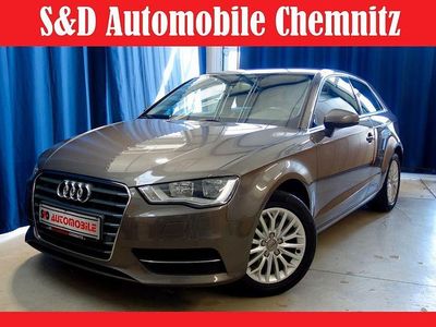 Gebraucht Audi A3 Ambiente 125 PS (91 kW) 2015 Grau Kleinwagen