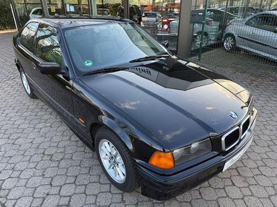 Gebraucht BMW 316 Compact 105 PS (77 kW) 2000 Schwarz Kleinwagen