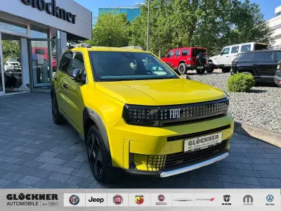 Neu Fiat Grande Panda La Prima 110 PS (80 kW) 2026 Gelb Kleinwagen