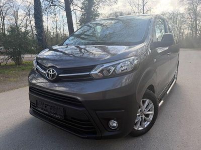 Gebraucht Toyota Proace Verso 177 PS (130 kW) 2019 Grau Kombi