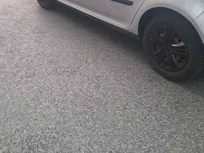 Gebraucht VW Golf V 75 PS (55 kW) 2004 Grau Kleinwagen