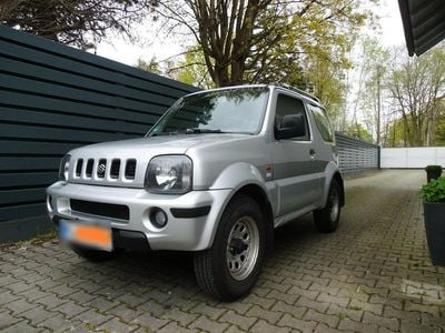 Gebraucht Suzuki Jimny 80 PS (58 kW) 2000 Silber SUV