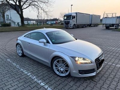 Second-hand Audi TT Comfort 250 CP (183 kW) 2008 Argintiu Coupe