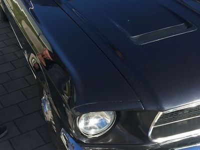 gebraucht Ford Mustang V 8