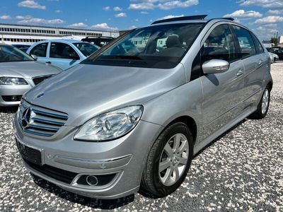 Mercedes B200