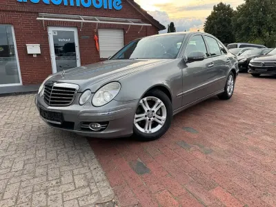 Gebraucht Mercedes E220 170 PS (125 kW) 2008 Silber Limousine