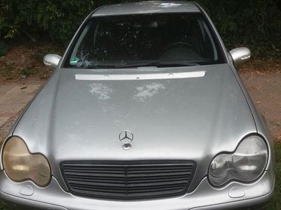 Usata Mercedes C180 Classic 130 CV (95 kW) 2002 Argento Berlina