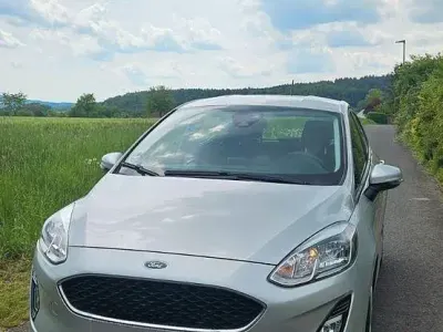 Gebraucht Ford Fiesta Cool & Connect 95 PS (69 kW) 2020 Silber Kleinwagen