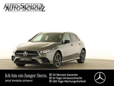 Grau Gebraucht 2021 Mercedes A250 AMG Limousine | 25.579 € (Fairer Preis)