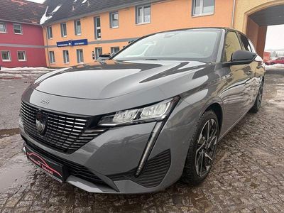 Gebraucht Peugeot 308 SW Allure 131 PS (96 kW) 2023 Grau Kombi