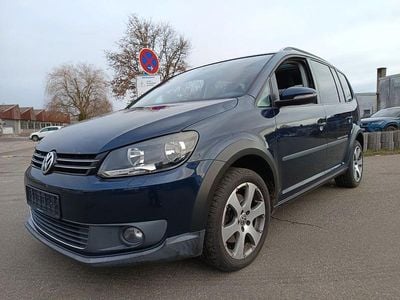 VW Touran Cross
