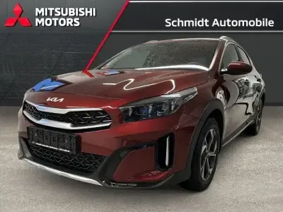 Neu Kia XCeed Vision 150 PS (110 kW) 2026 Magma rot SUV