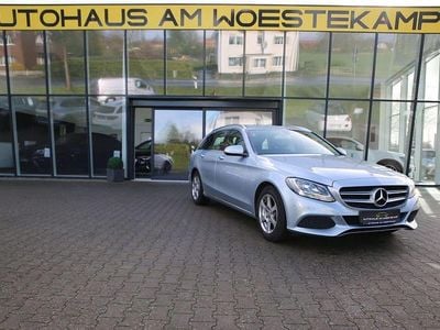 Gebraucht Mercedes C180 Avantgarde 156 PS (114 kW) 2015 Diamantsilber Kombi