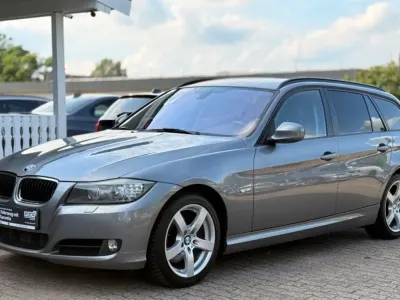 Gebraucht BMW 320 Comfort Edition 184 PS (135 kW) 2011 Grau Kombi