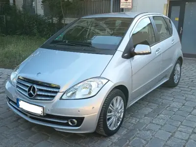 Gebraucht Mercedes A180 Avantgarde 116 PS (85 kW) 2010 Silber Van / Kleinbus