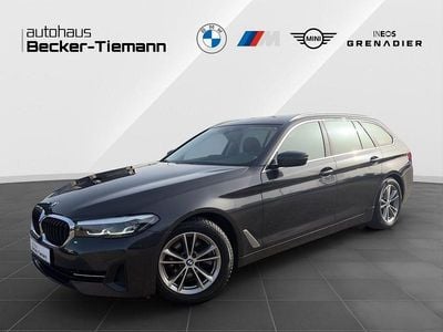 Gebraucht BMW 520 Performance 190 PS (139 kW) 2021 Sophistograu brillanteffekt Kombi
