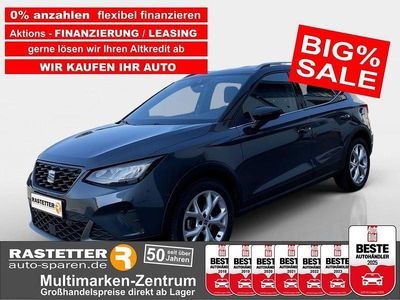 Gebraucht Seat Arona FR 110 PS (80 kW) 2024 Magnetic grau/midnight schwarz SUV
