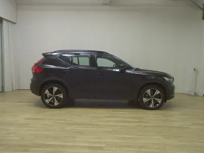 Gebraucht Volvo XC40 R-Design 211 PS (155 kW) 2022 Onyx black metallic SUV
