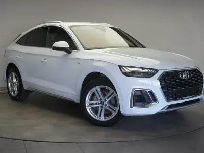 Gebraucht Audi Q5 Sportback S-Line 204 PS (150 kW) 2023 Glacier white SUV