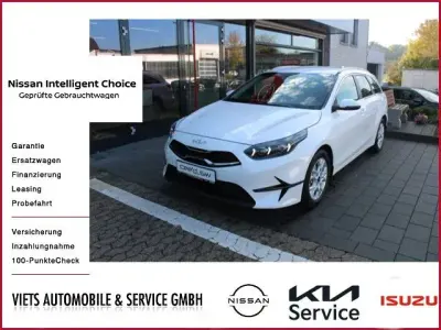 Gebraucht Kia Ceed Sportswagon LX 140 PS (102 kW) 2024 Hw2 deluxeweiß metallic Kombi
