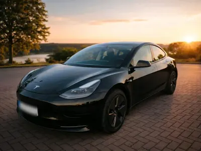 Gebraucht Tesla Model 3 239 kW (325 PS) 2021 Schwarz Limousine