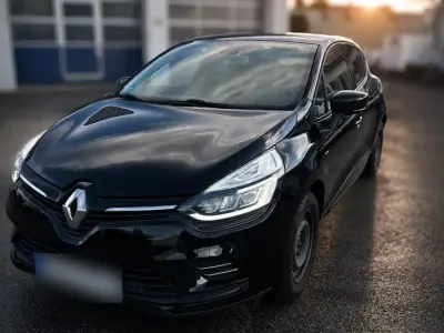 Gebraucht Renault Clio IV 90 PS (66 kW) 2018 Schwarz Limousine