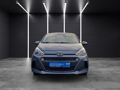 Gebraucht Hyundai i10 YES! 87 PS (63 kW) 2019 Grau Kleinwagen