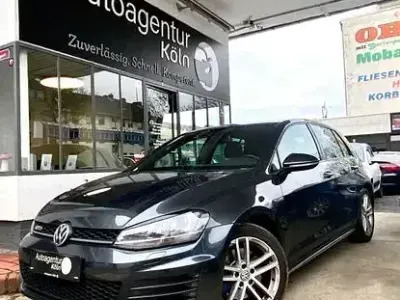 Gebraucht VW Golf VII GTD 184 PS (135 kW) 2015 Carbon steel grey Limousine