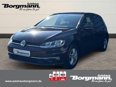 Gebraucht VW Golf VII Comfortline 110 PS (80 kW) 2018 Dunkelrot Limousine