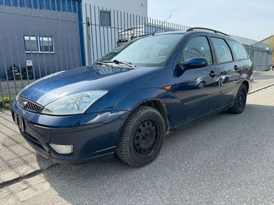 gebraucht Ford Focus ** 1.6 BENZIN ** KOMBI ** AHK