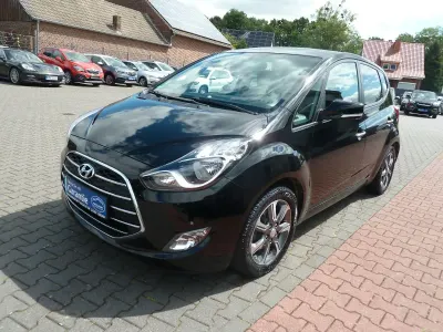 Gebraucht Hyundai ix20 Passion 125 PS (91 kW) 2016 Schwarz Kleinwagen