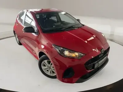Nowe Mazda 2 Center-Line 116 KM (85 kW) 2025 Czerwony Hatchback