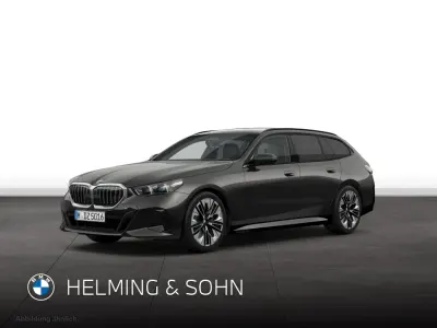 Gebraucht BMW 540 Sport Line 286 PS (210 kW) 2026 Grau Kombi