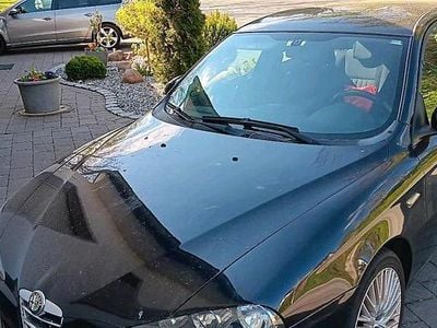 Usata Alfa Romeo 147 105 CV (77 kW) 2008 Nero Utilitaria