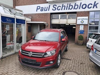 Gebraucht VW Tiguan LOUNGE 150 PS (110 kW) 2016 Rot SUV
