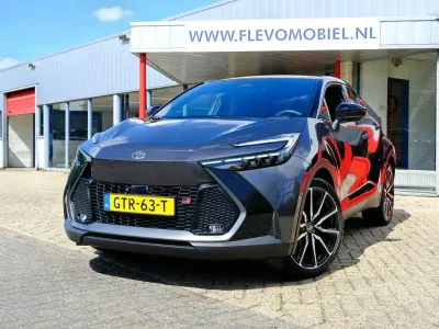 Gebraucht Toyota C-HR Edition 152 PS (111 kW) 2024 Grau SUV