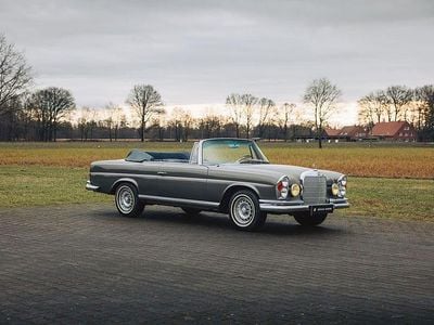 Gebraucht Mercedes 250 SE 150 PS (110 kW) 1967 Anthrazitgrau metallic Cabrio