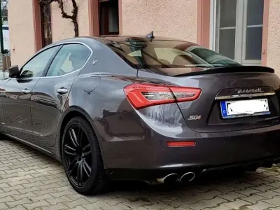 Gebraucht Maserati Ghibli 409 PS (300 kW) 2015 Grau Limousine
