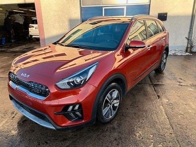 Gebraucht Kia Niro Edition 7 141 PS (103 kW) 2021 Orange SUV