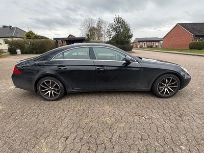 Gebraucht Mercedes CLS320 224 PS (164 kW) 2009 Schwarz Limousine