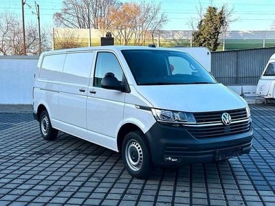 Gebraucht VW Transporter R 150 PS (110 kW) 2022 Candyweiss Van