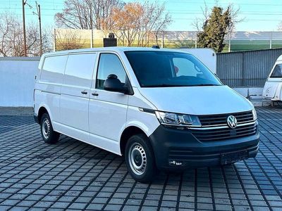 Gebraucht VW Transporter R 150 PS (110 kW) 2022 Candyweiss Van