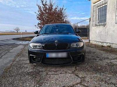 Schwarz Gebraucht 2007 BMW 118 M Sport Kleinwagen | 3.000 €