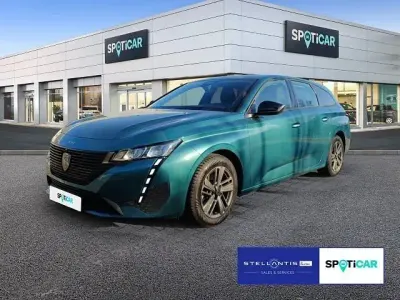 Gebraucht Peugeot 308 SW Active 131 PS (96 kW) 2023 Blau Kombi