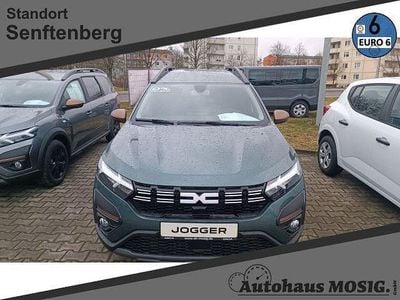 Gebraucht Dacia Jogger Extreme 101 PS (74 kW) 2024 Grün schwarz Van / Kleinbus