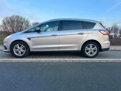 Gebraucht Ford S-MAX S 190 PS (139 kW) 2018 Silber Van / Kleinbus