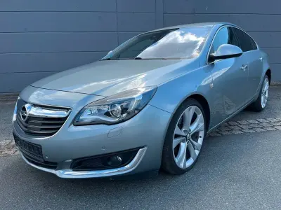 Gebraucht Opel Insignia Innovation 163 PS (119 kW) 2015 Silber Limousine