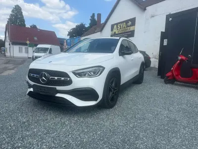 Gebraucht Mercedes GLA220 AMG line 190 PS (139 kW) 2021 Weiß SUV