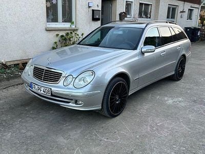 Gebraucht Mercedes E350 Avantgarde 272 PS (200 kW) 2005 Silber Limousine