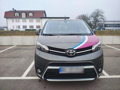Gebraucht Toyota Proace Executive 177 PS (130 kW) 2018 Grau Van / Kleinbus